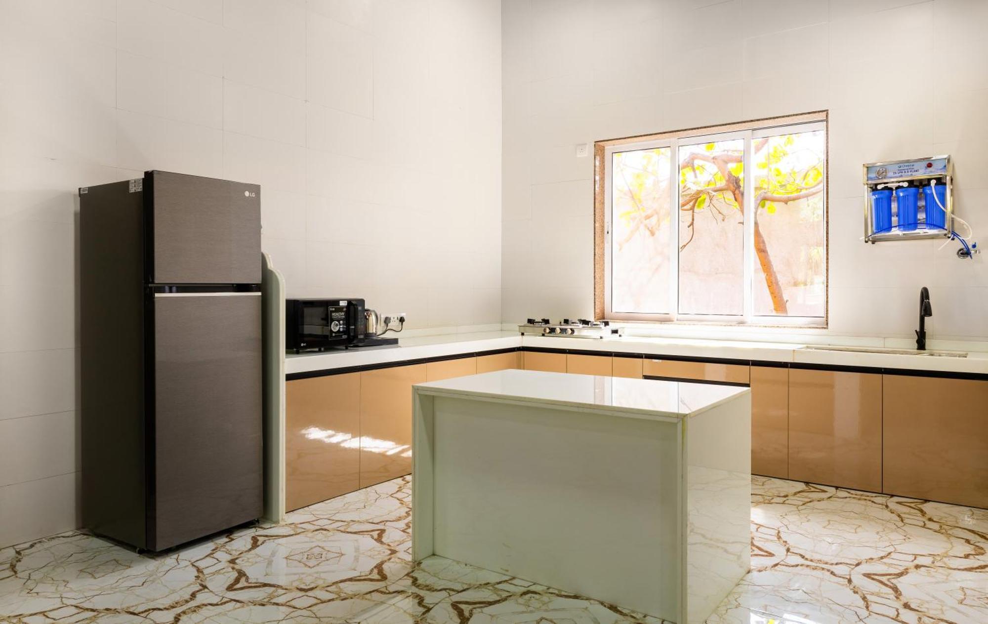Coco Bliss By Mauli Stays Manor Bagian luar foto